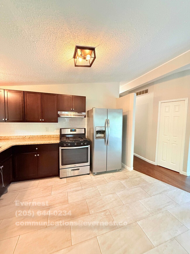 Photo - 23215 Berkley St