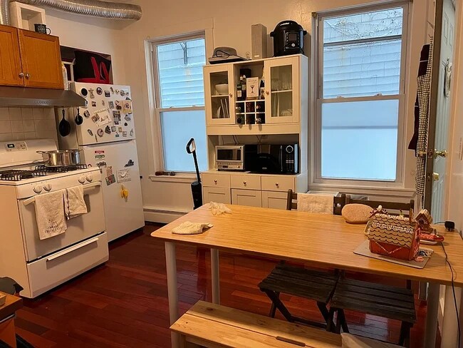 Photo - 103 Sciarappa St Unit 2