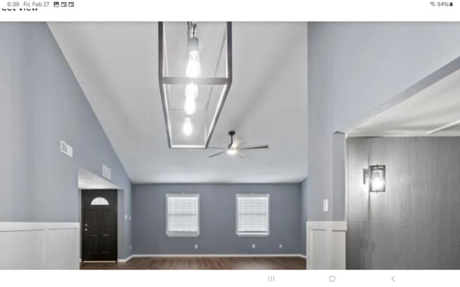 Photo - 5660 Turner St