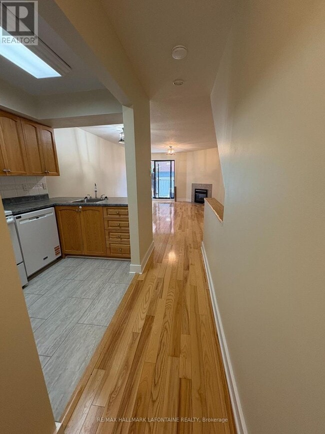 Photo - 198 Alvin Rd