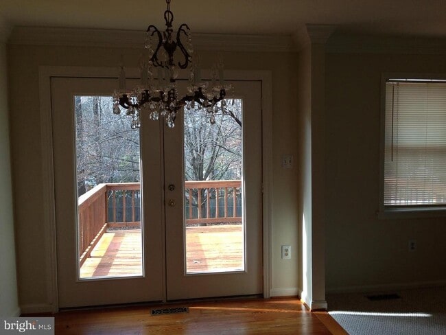 Photo - 5001 Tarpon Ln