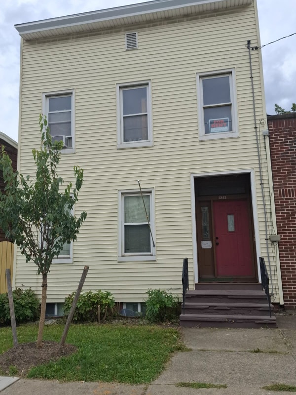 Building Photo - 1243 Broadway Rental