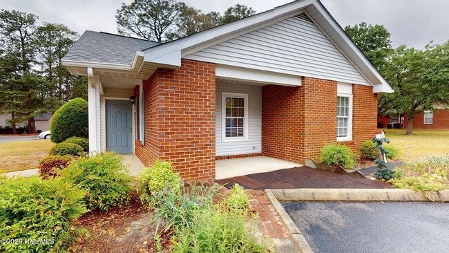 Photo - 1203 Wilshire Cir
