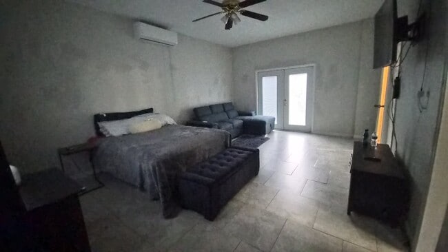 Photo - 2988 S Tanner Rd