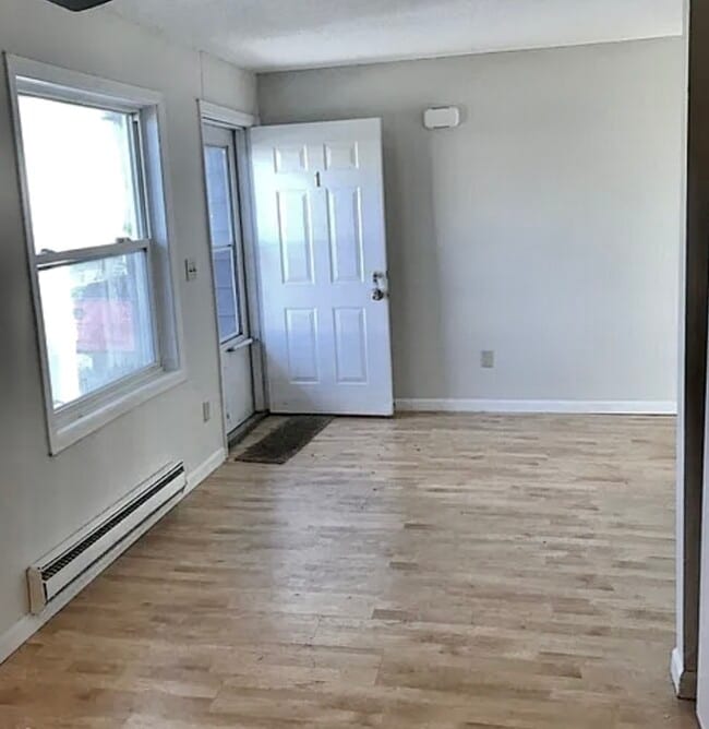 209 W Beardsley Ave Unit 1