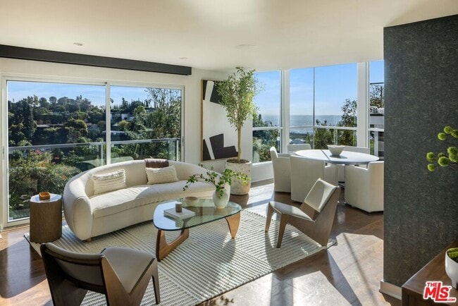 Photo - 9318 Warbler Way