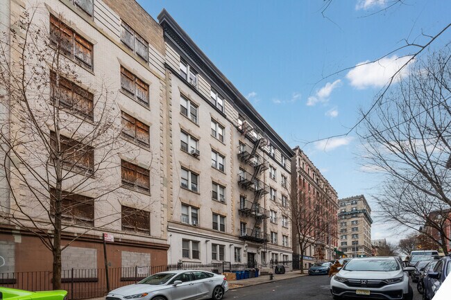Building Photo - 605 W 141st St Apartments