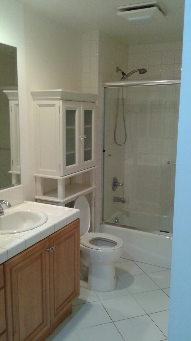 Photo - 1435 Lomita Blvd Unit 105