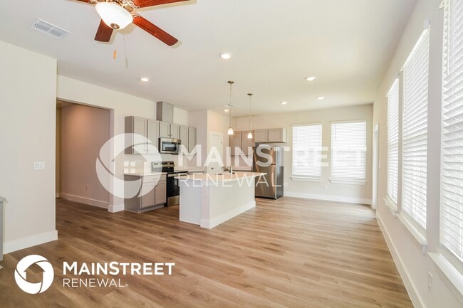 Photo - 332 Whiteheart Dr
