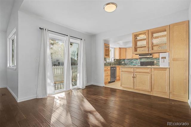 Building Photo - 13743 E Marina Dr Unit A