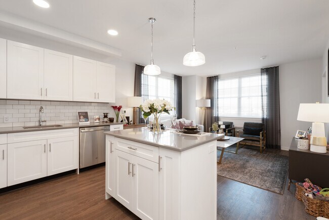 Estudio Deluxe con área de dormir independiente - City Line Bayonne