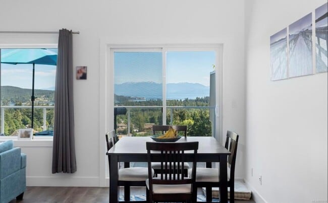 Photo - 7035 Brailsford Pl