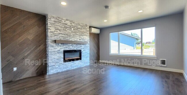 Photo - 4031 124th Pl NE