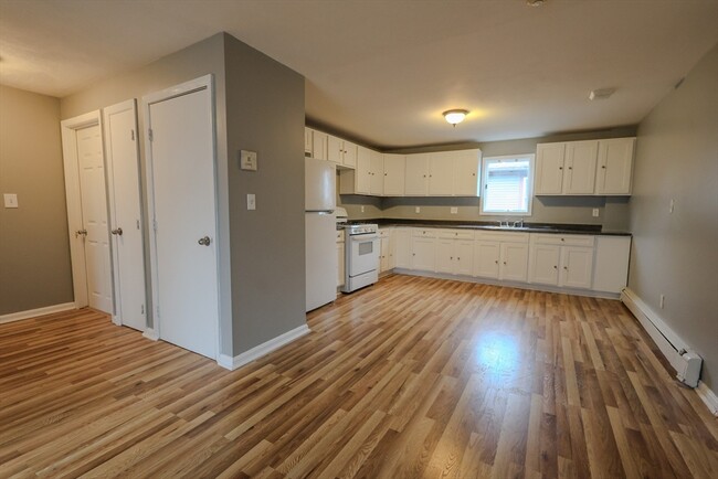 Photo - 19 Hiawatha Rd Condo Unit 3