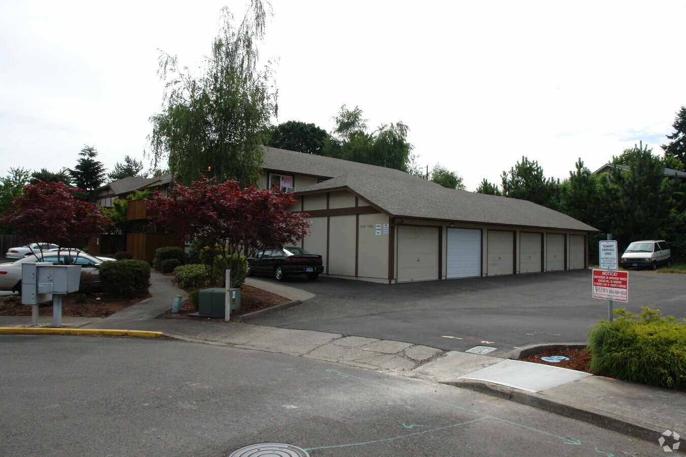 Iris Meadows Apartments - Iris Meadows Apartments