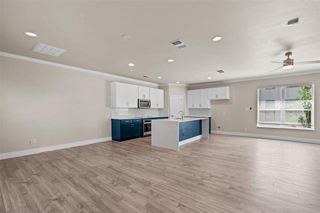 Photo - 4417 Gennaro Street