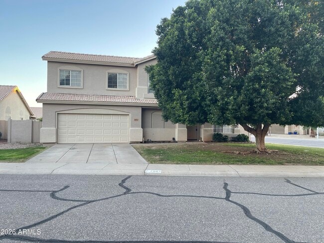 Building Photo - 1691 E Park Ave