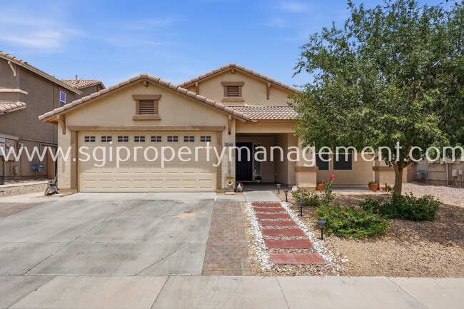 Building Photo - 18544 W Palo Verde Ave