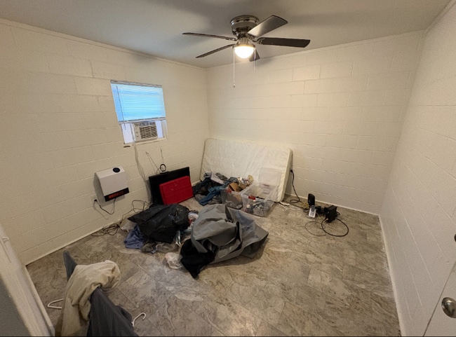 Photo - 1204 Evergreen St