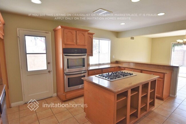 Photo - 12889 Fenton Ave