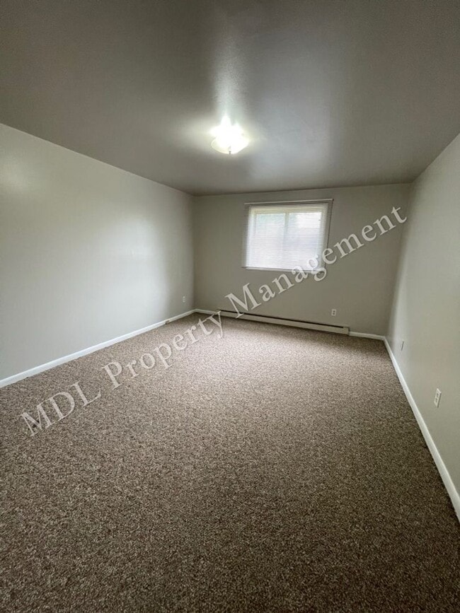 Photo - 121 N Woodbridge St Unit 1-10