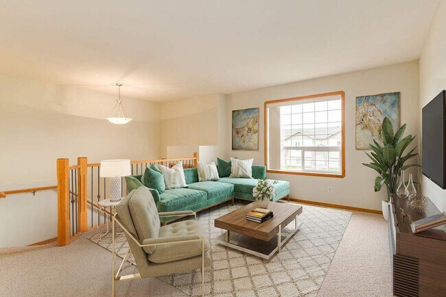 Building Photo - Kitson Close Townhomes