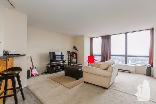 Photo - 5415 N Sheridan Rd Unit 4703