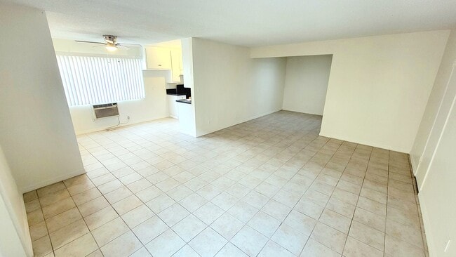 Sala de estar - Anderson Park Apartments Unidad 3N