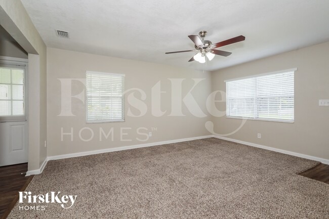 Photo - 3044 Yanlee Ln