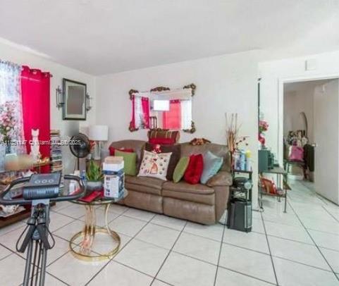 Photo - 1433 NW 4th Ave Unit 1-2