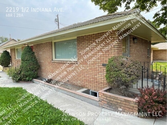 2219 1/2 Indiana Ave.- - 2219 1/2 Indiana Ave.- Apartamento