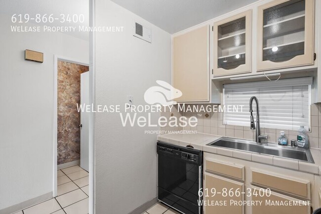 Photo - 7940 University Ave