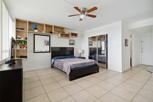 6484 Indian Creek Dr Unit 227