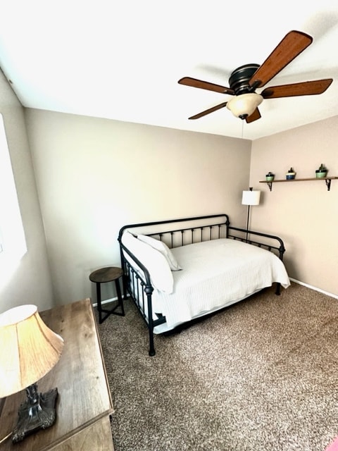 Guest bedroom 1 - 1247 W Devonshire St