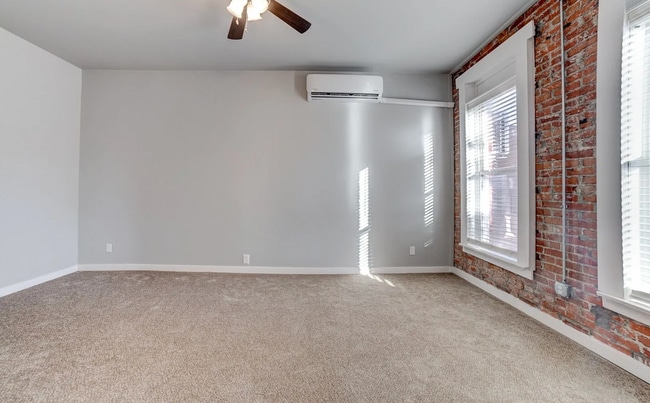 Photo - Park Apartments Unit 8