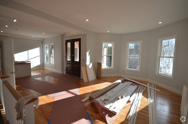 Building Photo - 25 Murdock St Unit #1 Rental
