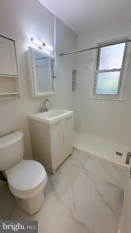 4004 Beecher St NW Unit 102