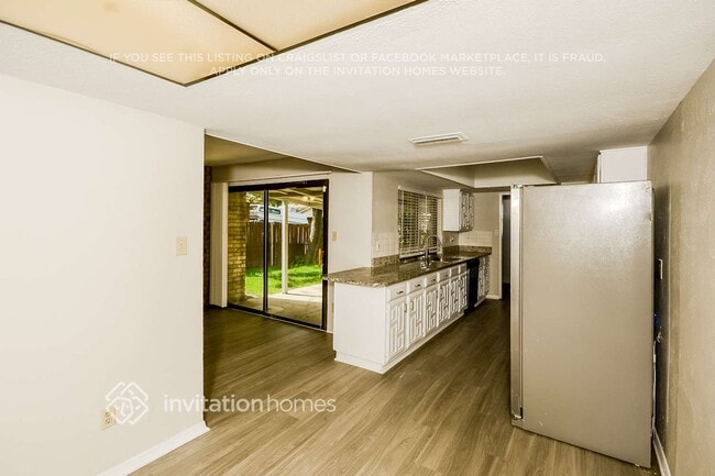 Photo - 3409 Livingston Ln