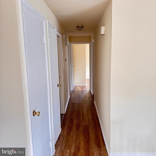 Photo - 820 Barkley Dr