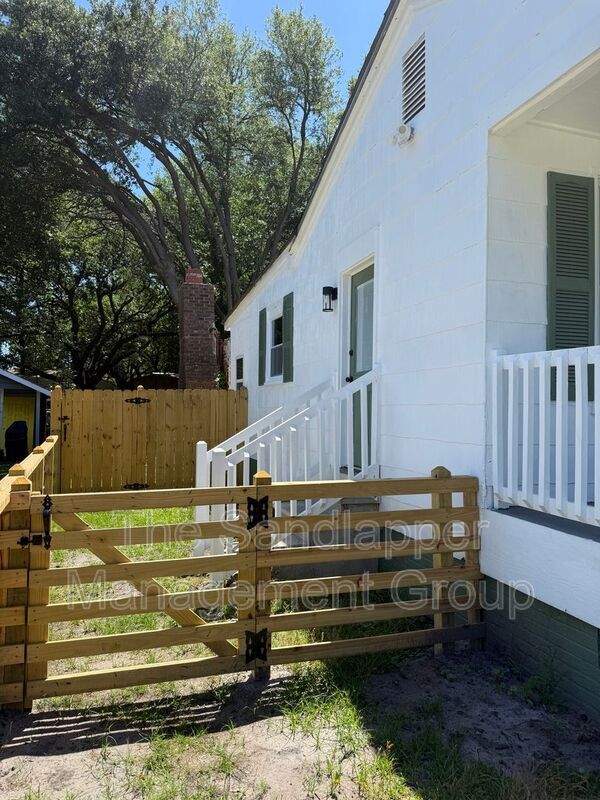 Photo - 2627 Madden Dr