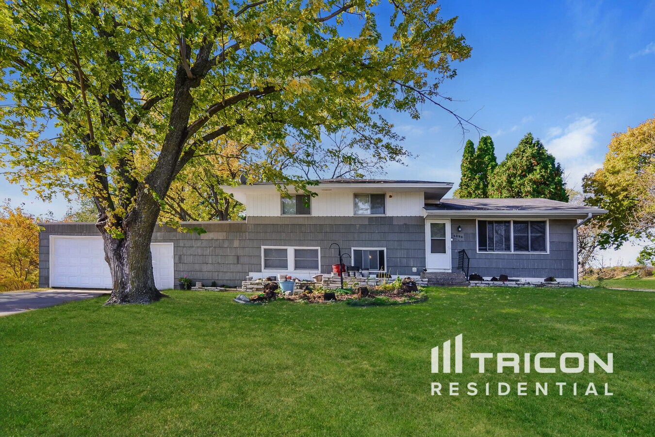 Photo - 6890 University Ave NE