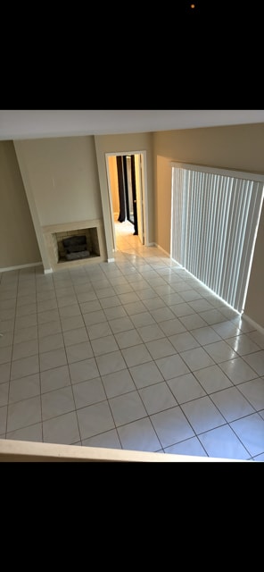 LIVING RM - 2212 22nd Ln