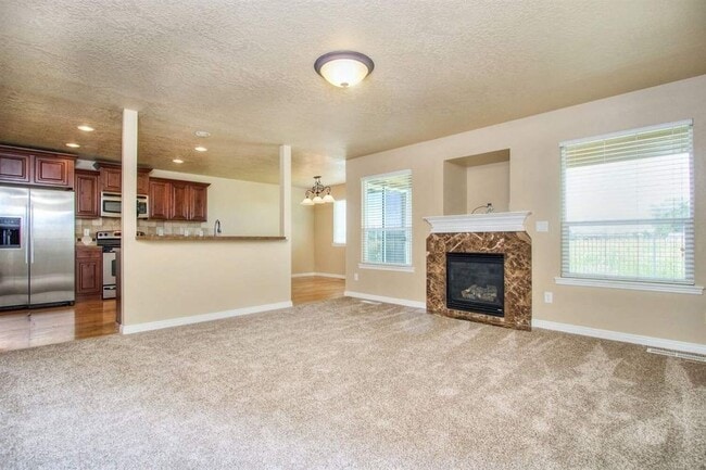 Photo - Beautiful 4 bed 2.5 bath home in the perfect Meridian location just off Ustick between Linder and...