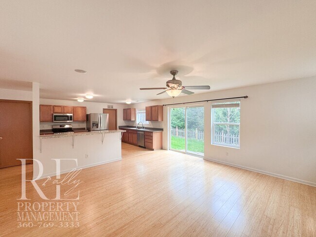 Photo - Spacious 4-Bedroom Home with Brand-New Carpet, Two Living Areas & Loft