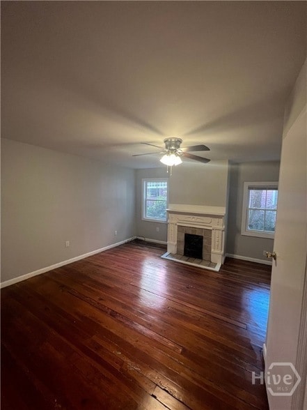Photo - 407 E Duffy St
