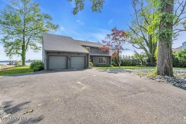 Photo - 105 Riverview Ave