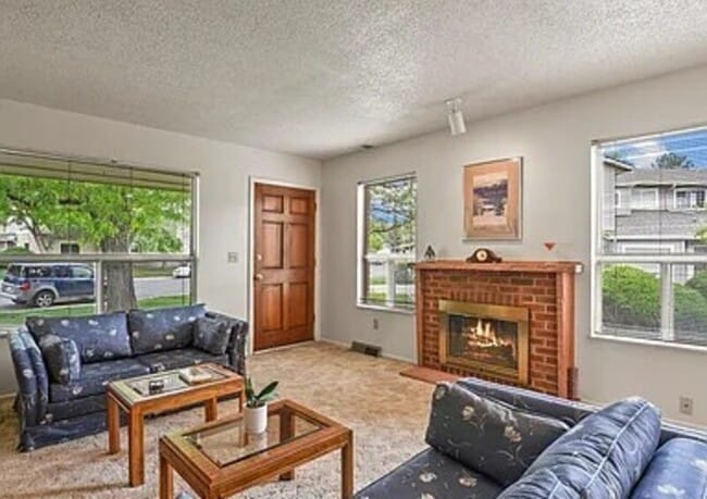 Photo - 1708 S Lee St