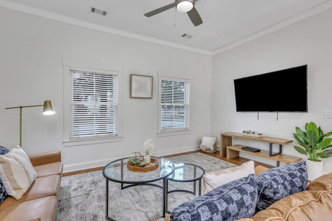 Photo - 455 Montgomery St Unidad FL1-ID1044477P