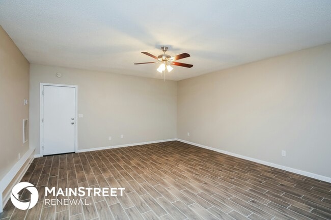 Photo - 5875 Sunflower Ct