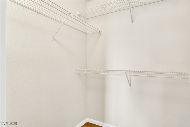 Photo - 2300 E Silverado Ranch Blvd Unidad 2003